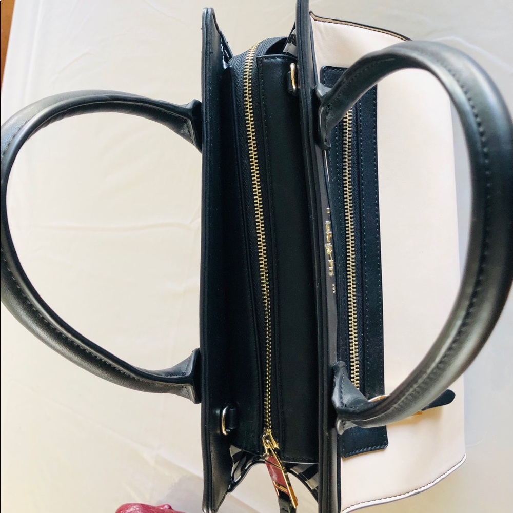 Woman bag - Picture 11 of 16